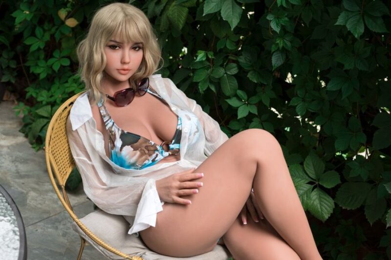 Doreen real doll12