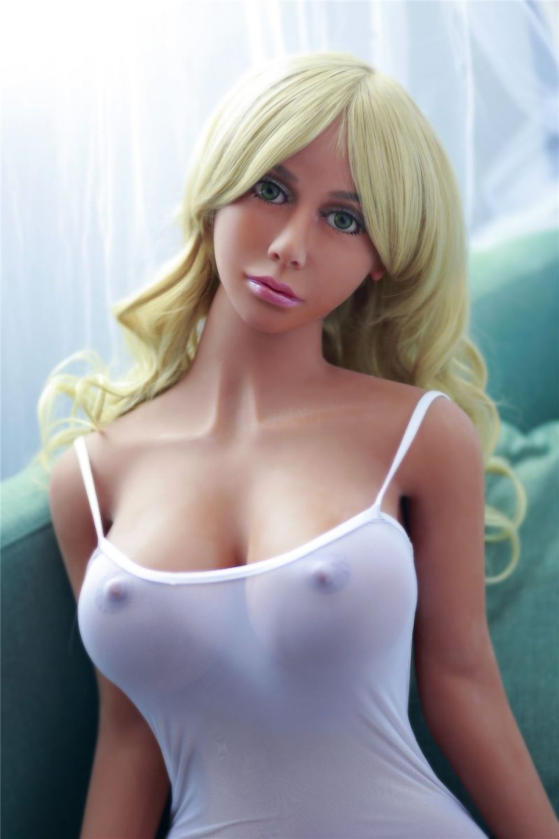 Victoria real doll11